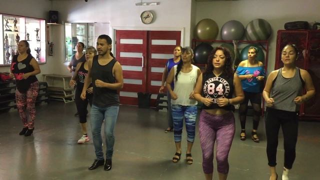 Ed Sheeran - Shape Of You zumba kizomba смотреть онлайн