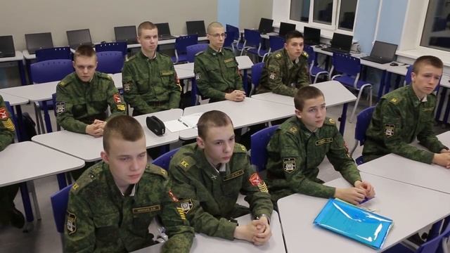 Кадет Солнечногорска обучают вождению смотреть онлайн