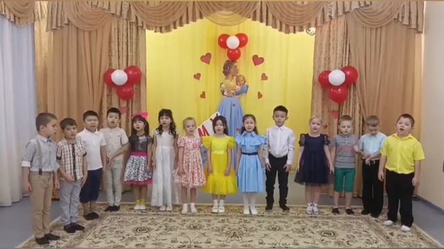 Участие в областном онлайн - марафоне «Пою о маме» подготовительная группа «Птенчики» #Поюомаме_56