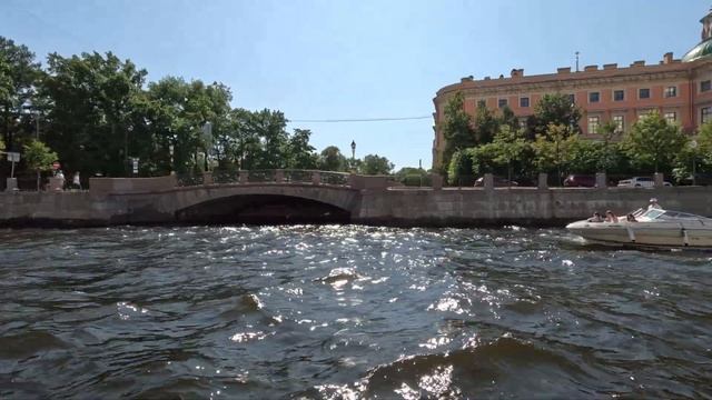 Северная Венеция/Теплоходная прогулка по рекам и каналам Санкт-Петербурга/ЧАСТЬ ВТОРАЯ