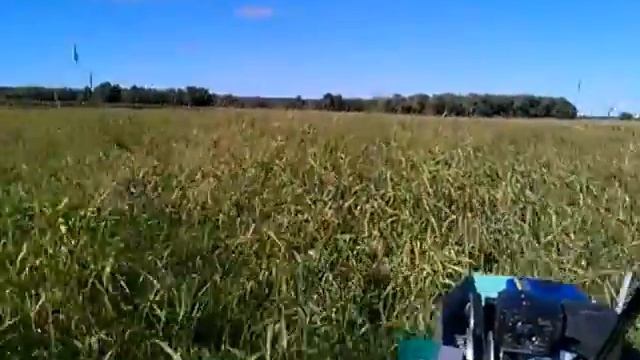 Мотобуксировщик по траве смотреть онлайн