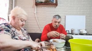 Что будем. кушать?.