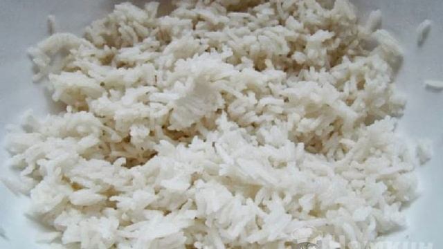 Салат с брокколи и яйцом
