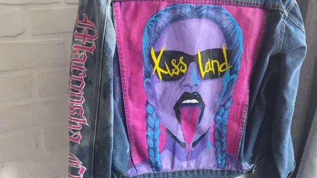 Как стирать одежду с ручной росписью / Что стало с рисунком спустя время смотреть онлайн