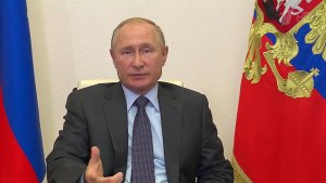 О ситуации в экономике и поддержке безработных говорил президент на большом совещании с министрами