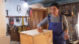 Как сделать не съемное дно для улья/Подкрышник на улей своими руками/Простое дно для ульев.