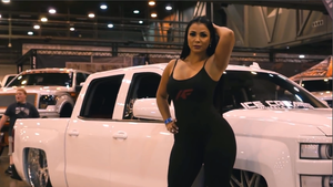АвтоШоу. Крутые машины и девушки модели. Музыка в Машину 2023, BASS BOOSTED, Музыка с басами,