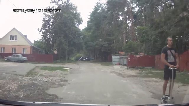 Штука похожая на Segway в Броварах смотреть онлайн