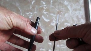 Как разобрать поворотную шариковую авторучку и заменить стержень/Disassemble a rotary ballpoint pen