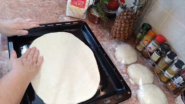 Лахмаджун . Турецкая пицца  Лахмаджун  .Lahmacun