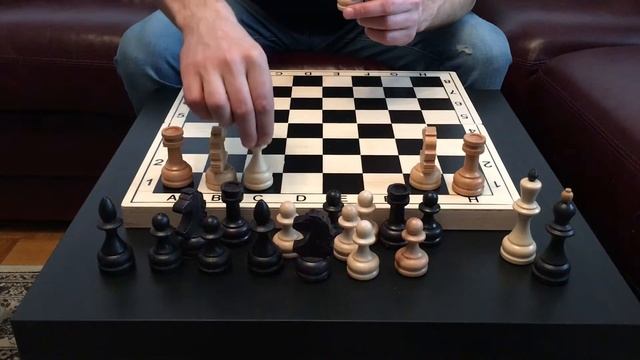 Сувенирные деревянные шахматы "Гроссмейстерские" \Gift souvenir wooden chess "Grandmaster" beech смотреть онлайн