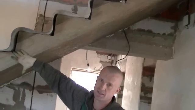 Простые советы по возведению ПРОСТОЙ прямой монолитной бетонной лестницы. Часть 3. смотреть онлайн
