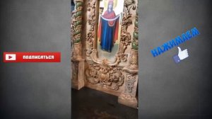 Сергей Зверев посещает храм в медовый спас