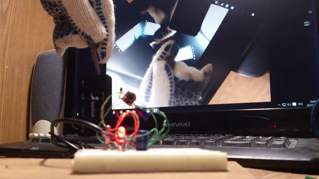 Что можно сделать из старого мобильника? Life Hack! What to make of the old phone (smartphone) смотреть онлайн