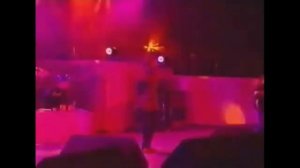 Oasis. Супер популярная британская рок группа 90 х.  Оазис.