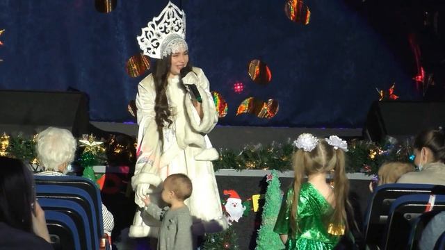 Юлия Чернова "Новогодняя сказка" смотреть онлайн