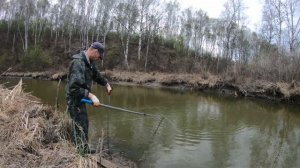 Рыбалка на паук (подъёмник) в малой реке часть 2