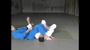 Требования на синий пояс БЖЖ  Болевые на руки