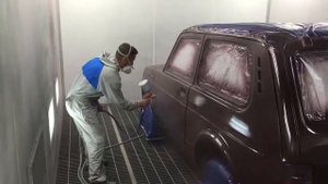 Процесс покраски Автомобиля в камере!