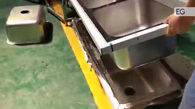Автоматический станок для сварки раковин, модель FN-150KVA