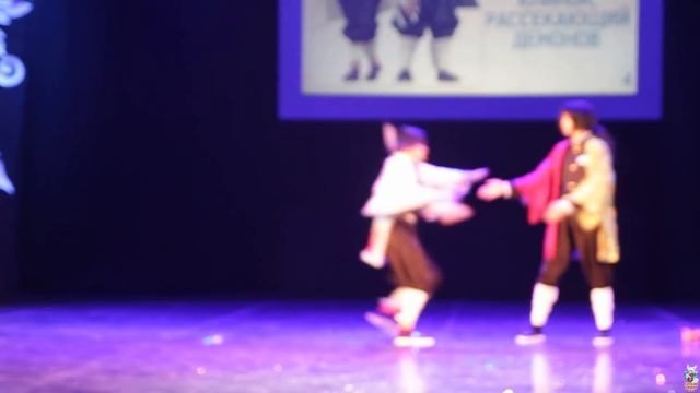 Шинобу Кочо, Гию Томиока - Клинок, рассекающий демонов (Групповое дефиле) - Fuyu no Сosplay 2019