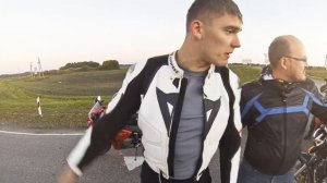 Катаем на мотоциклах так - что одежда рвется в клочья _D.mp4