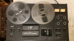 Бобинный магнитофон ELFA 201-1.