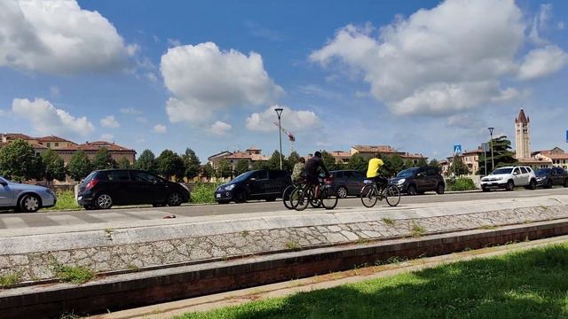 Italy vlog - Verona - Castelvecchio Castle -Adige river - 4K - 2023 #verona #italy