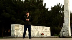 Памятник Экипажу СЧС "Топорок" в Геленджике. (Достопримечательности Геленджика 2017)
