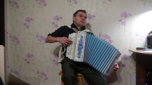 Огней так много золотых.