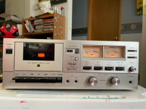 Винтажная стерео кассетная дека TEAC A-107-ЯПОНИЯ-1977-по-1981 год