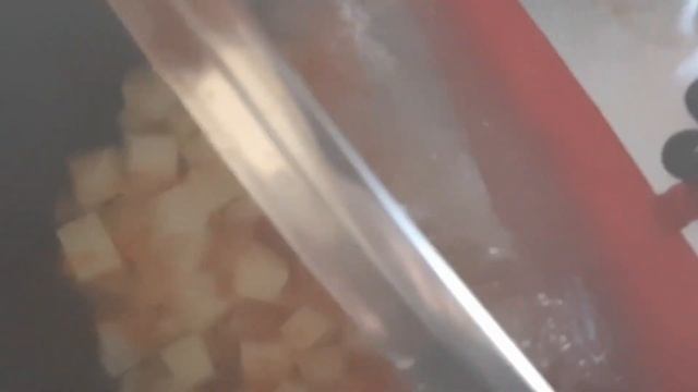 Вкусная, ароматная, наваристая УХА из СЁМГИ. Обязательно приготовьте! смотреть онлайн