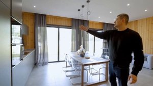 ДЕРЕВЯННЫЙ ДОМ ИЗ ВЕРТИКАЛЬНОГО БРУСА С ПЛОСКОЙ КРОВЛЕЙ