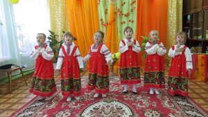 Песня "И кто его знает?". Вокальная группа "Звёздочки"