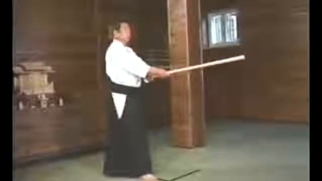 Айкидо. Морихиро Сайто, 20 Дзе субури (Aikido. 20 Jo Suburi. Morihiro Saito)