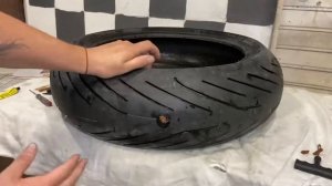 Ремонт мотошины ! Найди свою дырочку!