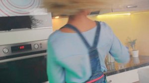 Встраиваемый телевизор на кухню