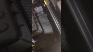 Changan CS55 PLUS - грязь под капотом, причина и её устранение