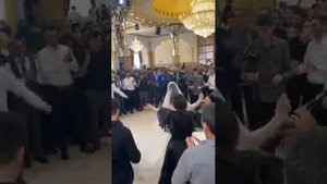 Мая Алимутаева на свадьбе