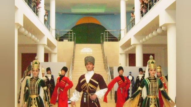 Исхак Машбаш. Черкеска. Читает - Кайтмесова Аида смотреть онлайн