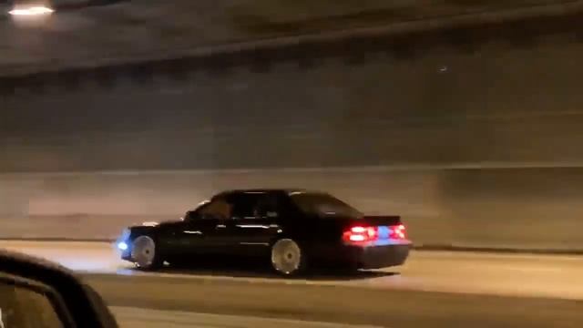 VIP LEXUS LS400 UCF10 смотреть онлайн