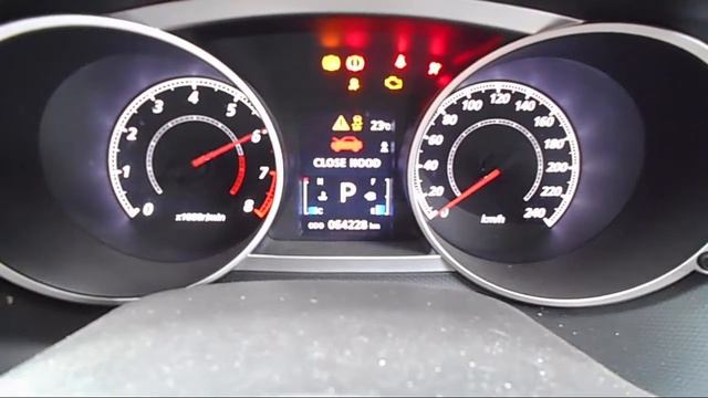 WRECKING 2011 MITSUBISHI OUTLANDER 2.4 AUTOMATIC C22061