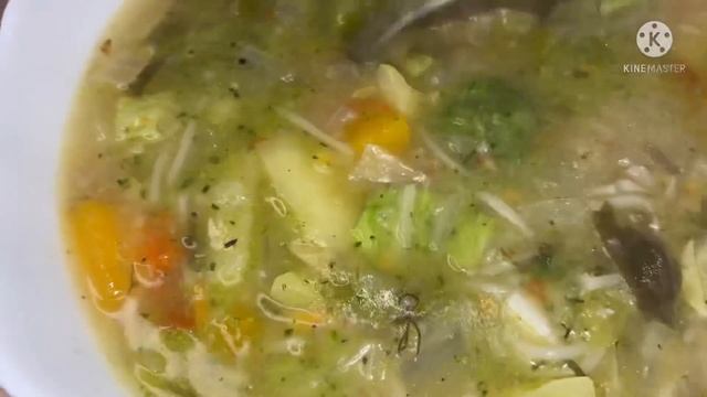Мукбанг с супом по рецепту Марии. И чего я только не добавила в него?? 22 марта 2022 г.