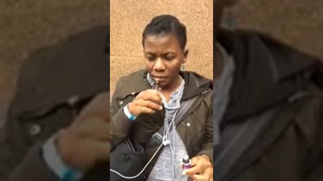 YOUNG LIVING VS DOTERRA LAVENDER - Young living wins смотреть онлайн