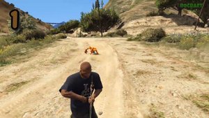 MINECRAFT CRASH BANDICOOT VS ROBLOX CRASH BANDICOOT VS GTA 5 CRASH BANDICOOT - WHICH IS BETTER?