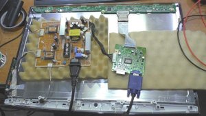 Не включается / Мигает индикатор питания. Монитор Samsung T220