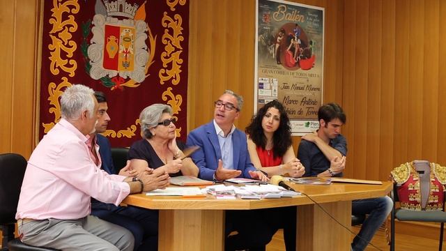 Presentación del Cartel de la Corrida de Toros de Fiestas смотреть онлайн