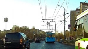 Короткое замыкание в троллейбусе. Москва 13.04.2018 г. Short circuit in the trolleybus.