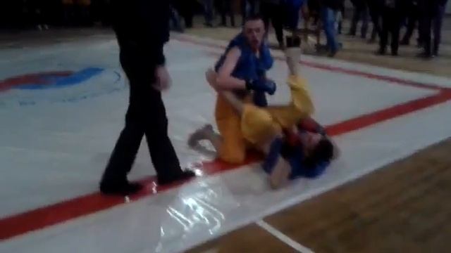 Штефуряк Іван І-й поєдинок раунд - 2 смотреть онлайн