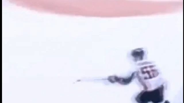 ВСЕМ БУЛЛИТАМ БУЛЛИТ, ХОККЕЙ, КЛЮШКА, ШАЙБА смотреть онлайн